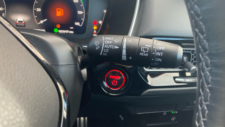 Honda Civic 2.0 eHEV Advance 5dr CVT Hybrid Hatchback